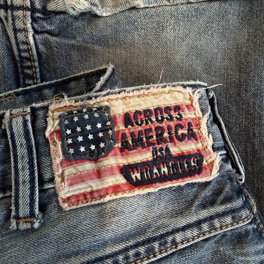 Wrangler Floyd Jeans Men Size 34x31 America Patch Flag Patriotic Bootcut Cowboy